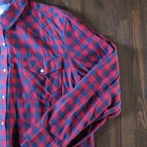 Roebuck & Co checkard red and blue long sleeve